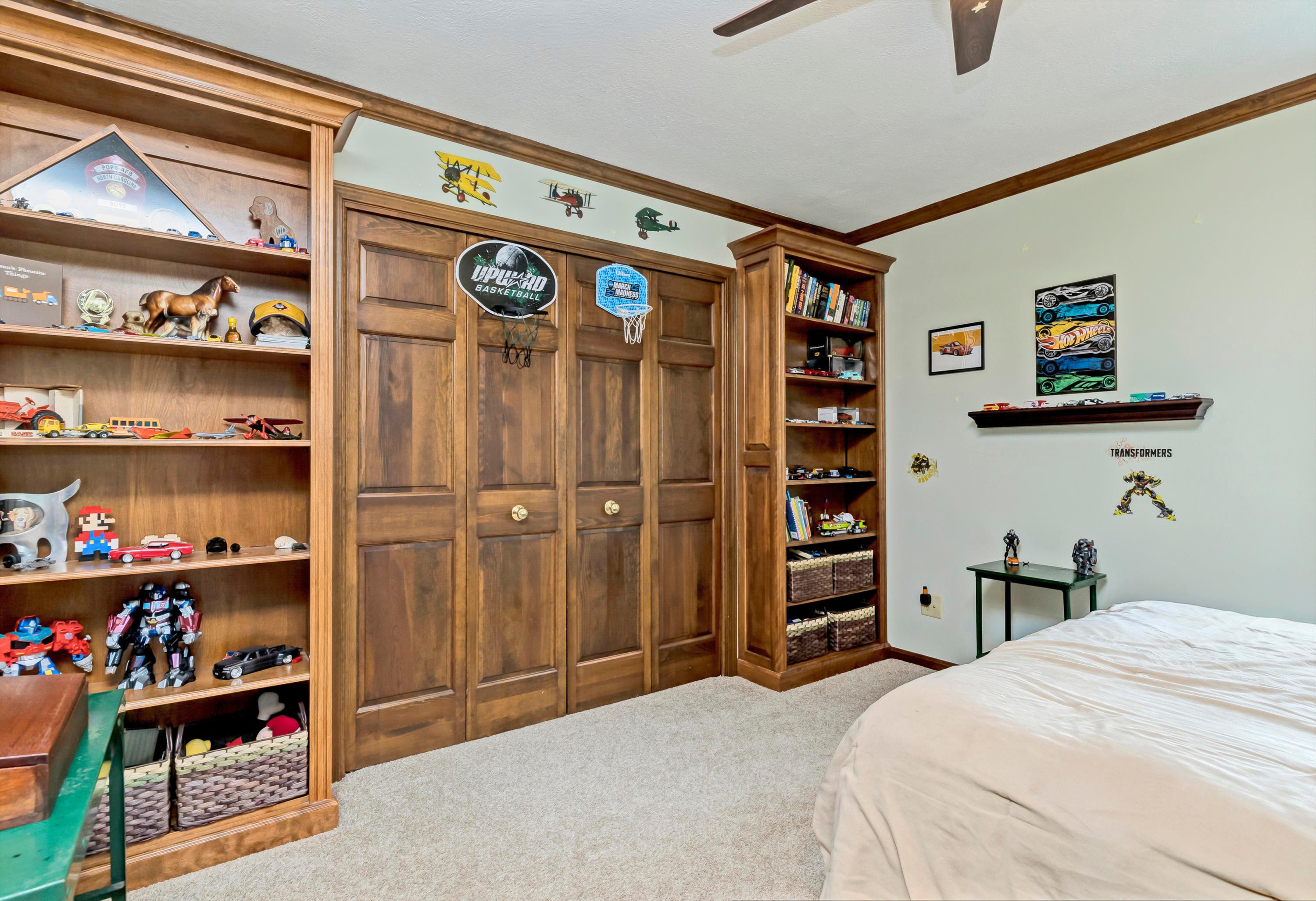 2430 Ferguson Road Ontario, OH 44906 - Photo 20 of 38