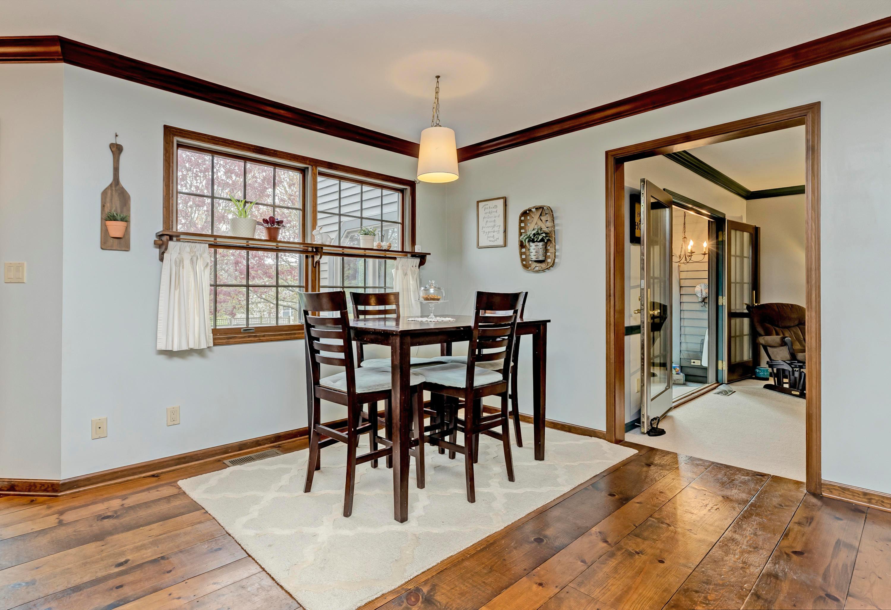 2430 Ferguson Road Ontario, OH 44906 - Photo 7 of 38