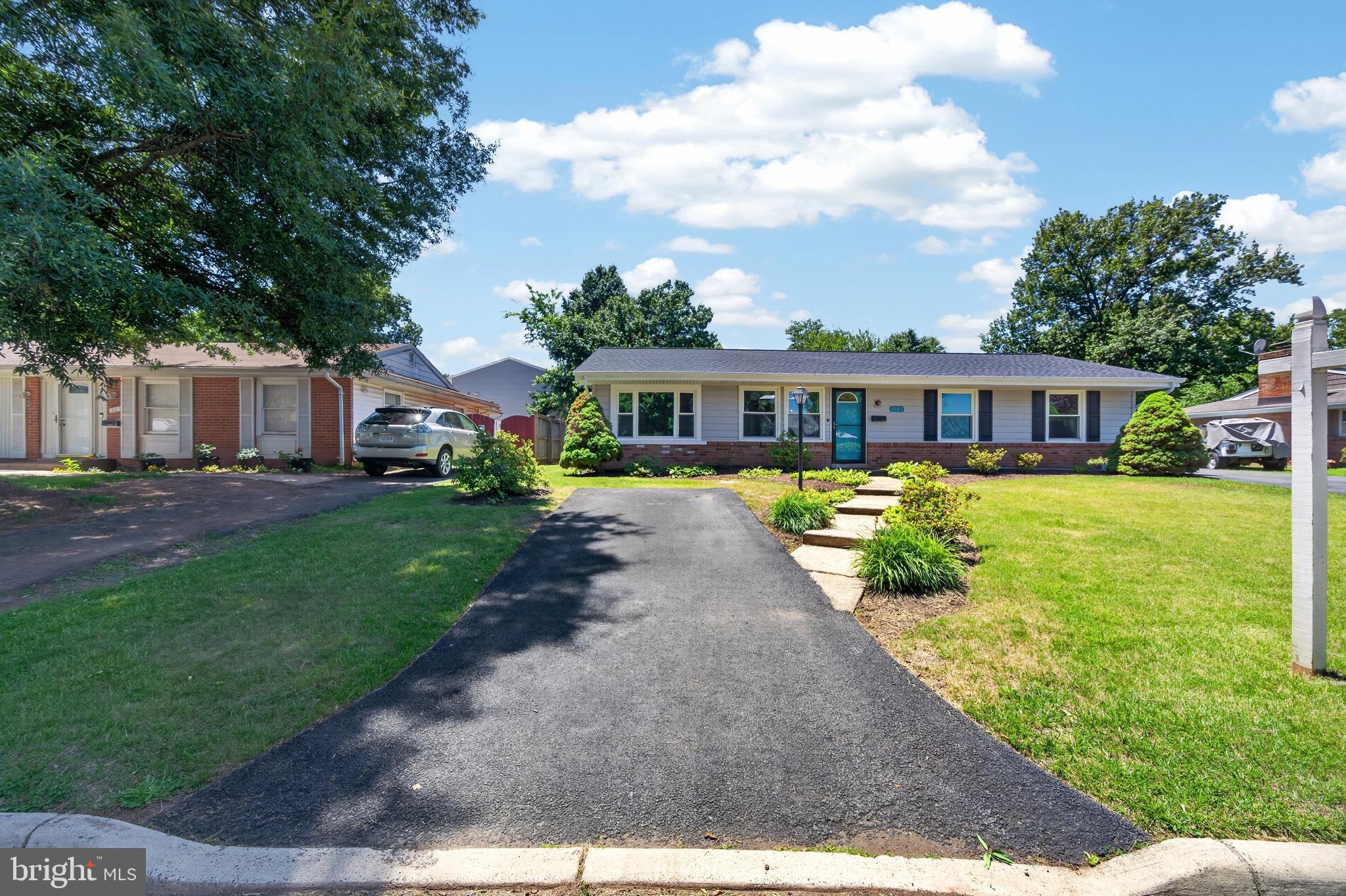1023 South Hoga Road Sterling, VA 20164 - Photo 25 of 39