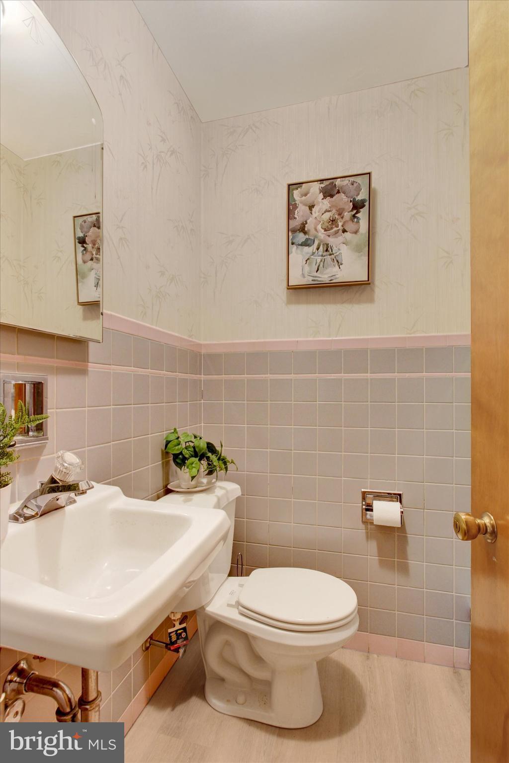 26 Lee Street Hanover, PA 17331 - Photo 21 of 27 Gallery Image 21