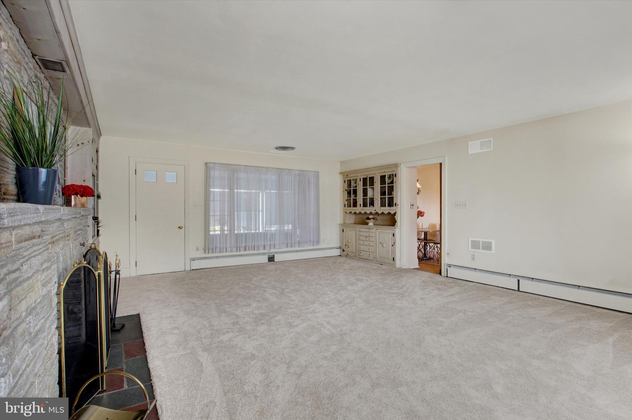 26 Lee Street Hanover, PA 17331 - Photo 8 of 27 Gallery Image 8