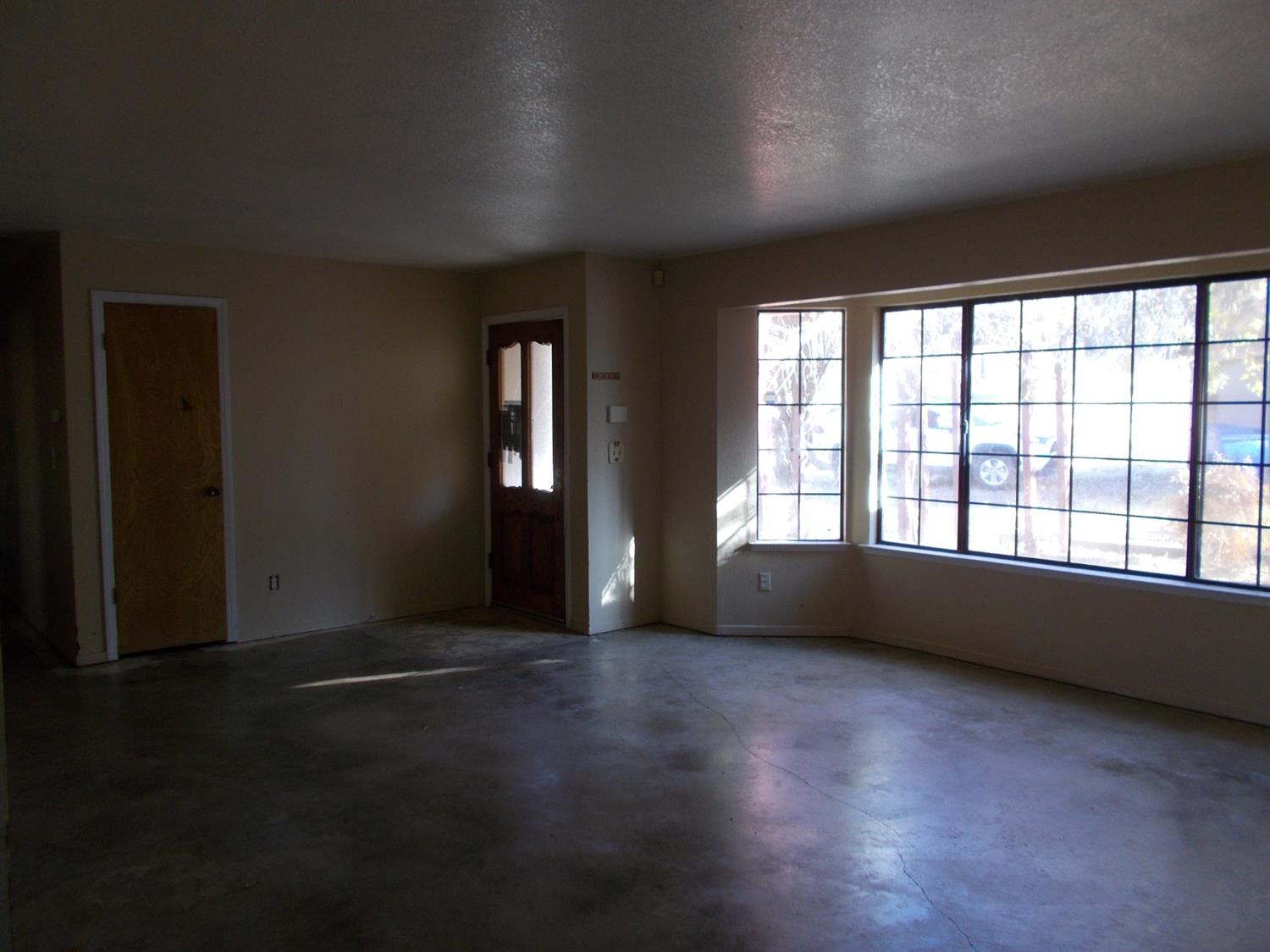 46823 Chuckwagon Road Squaw Valley, CA 93675 - Photo 2 of 25 Gallery Image 2
