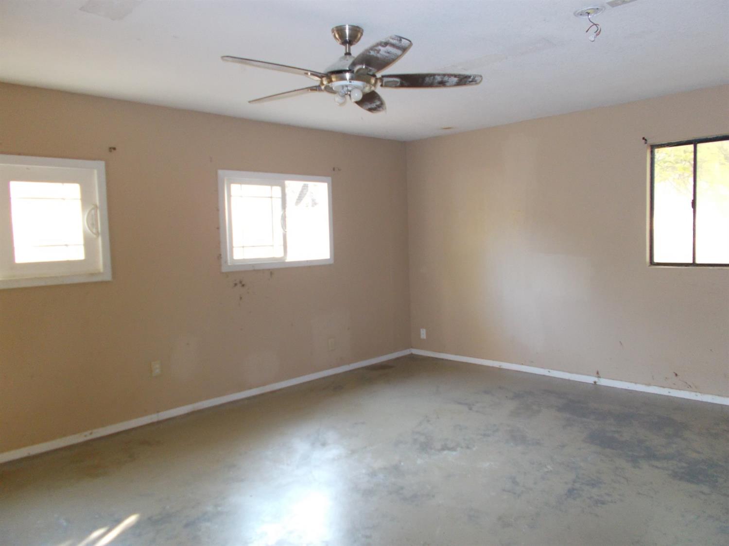 46823 Chuckwagon Road Squaw Valley, CA 93675 - Photo 7 of 25 Gallery Image 7