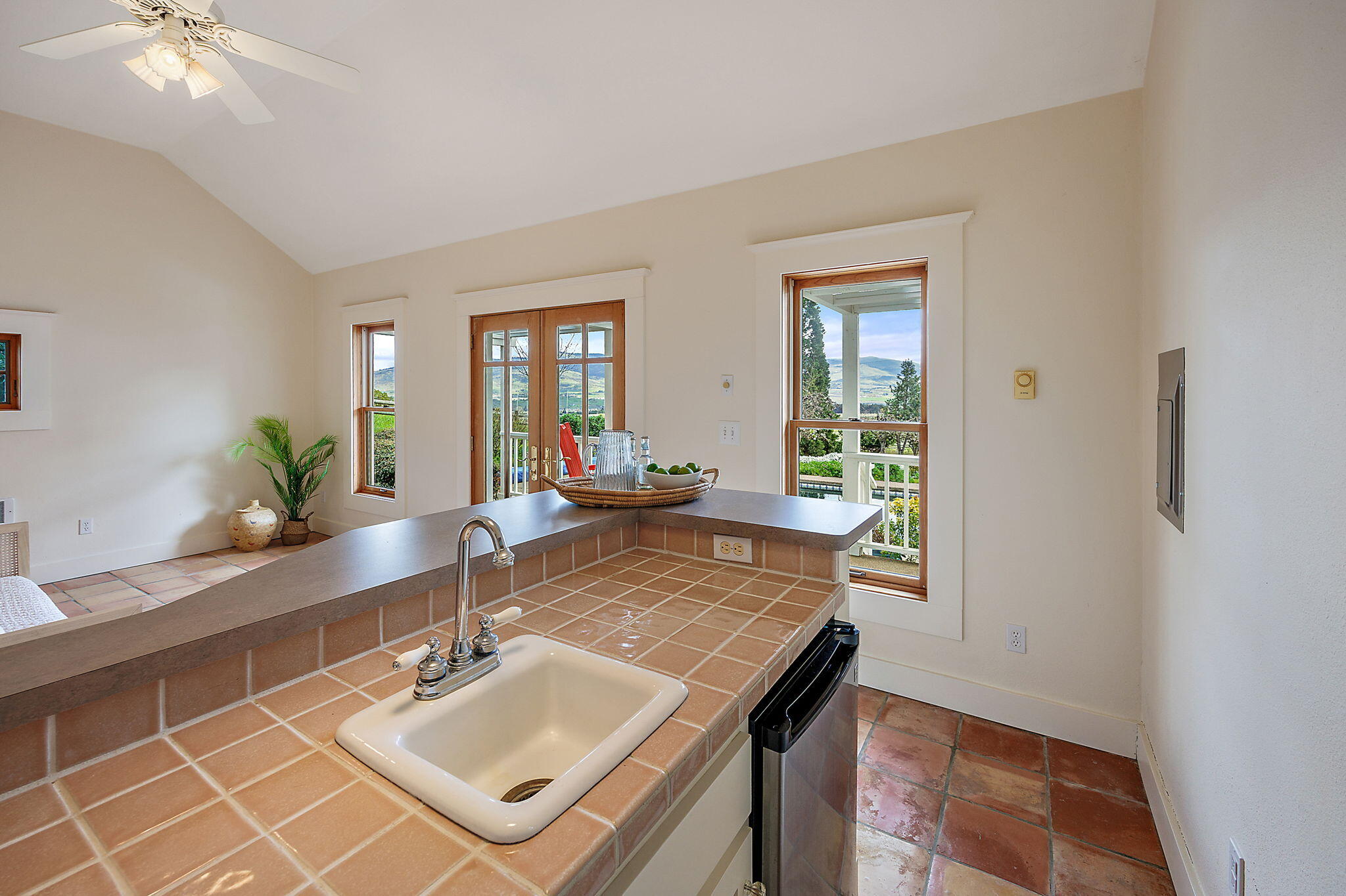 6850 Adams Road Talent, OR 97540 - Photo 112 of 119 112-web-or-mls-ApxAR (112)