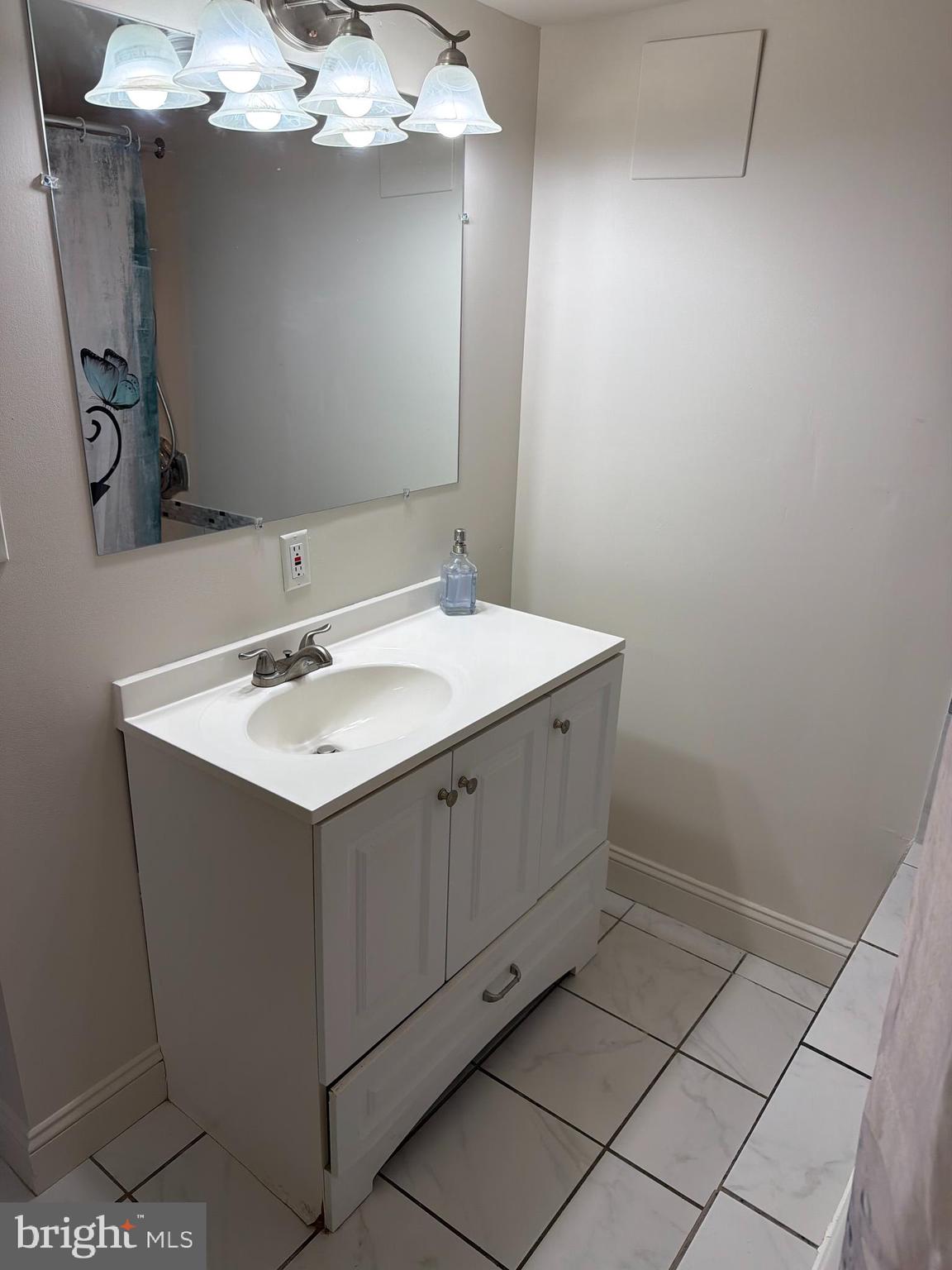 2744 Plainfield Road Baltimore, MD 21222 - Photo 15 of 23 Gallery Image 15