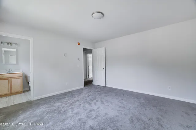 $2,250 | 8475 Bumble Bee Way, Tobyhanna, PA 18466