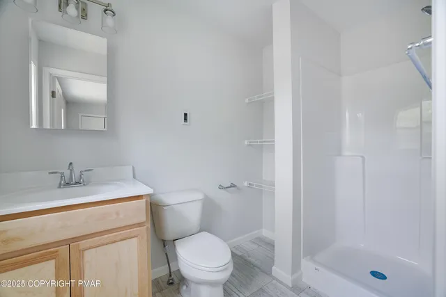 $2,250 | 8475 Bumble Bee Way, Tobyhanna, PA 18466