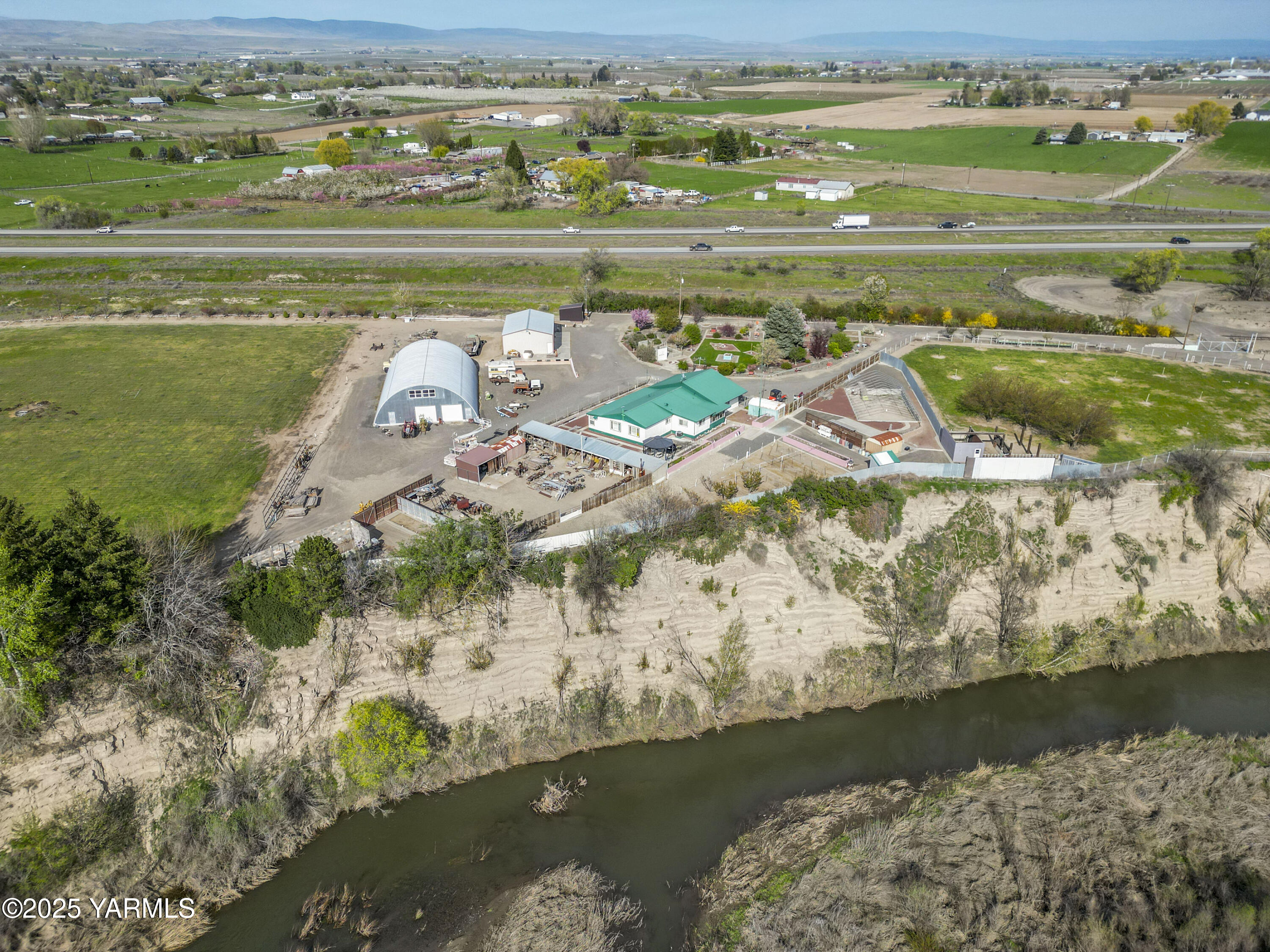 1202 Hudson Road Zillah, WA 98953 - Photo 39 of 58 1202 W Hudson Rd 4.10.25 22