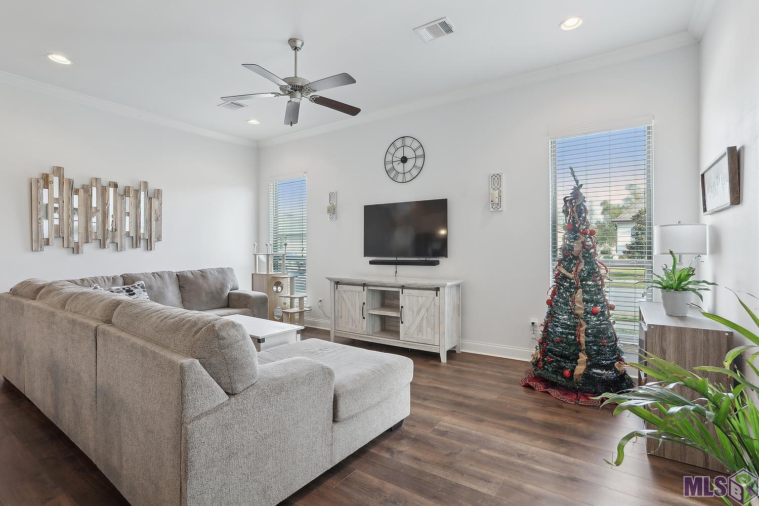 1408 Partierre Lane Baton Rouge, LA 70820 - Photo 4 of 11 Gallery Image 4