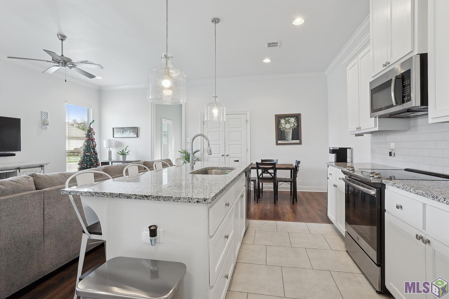 1408 Partierre Lane Baton Rouge, LA 70820 - Photo 6 of 11 Gallery Image 6