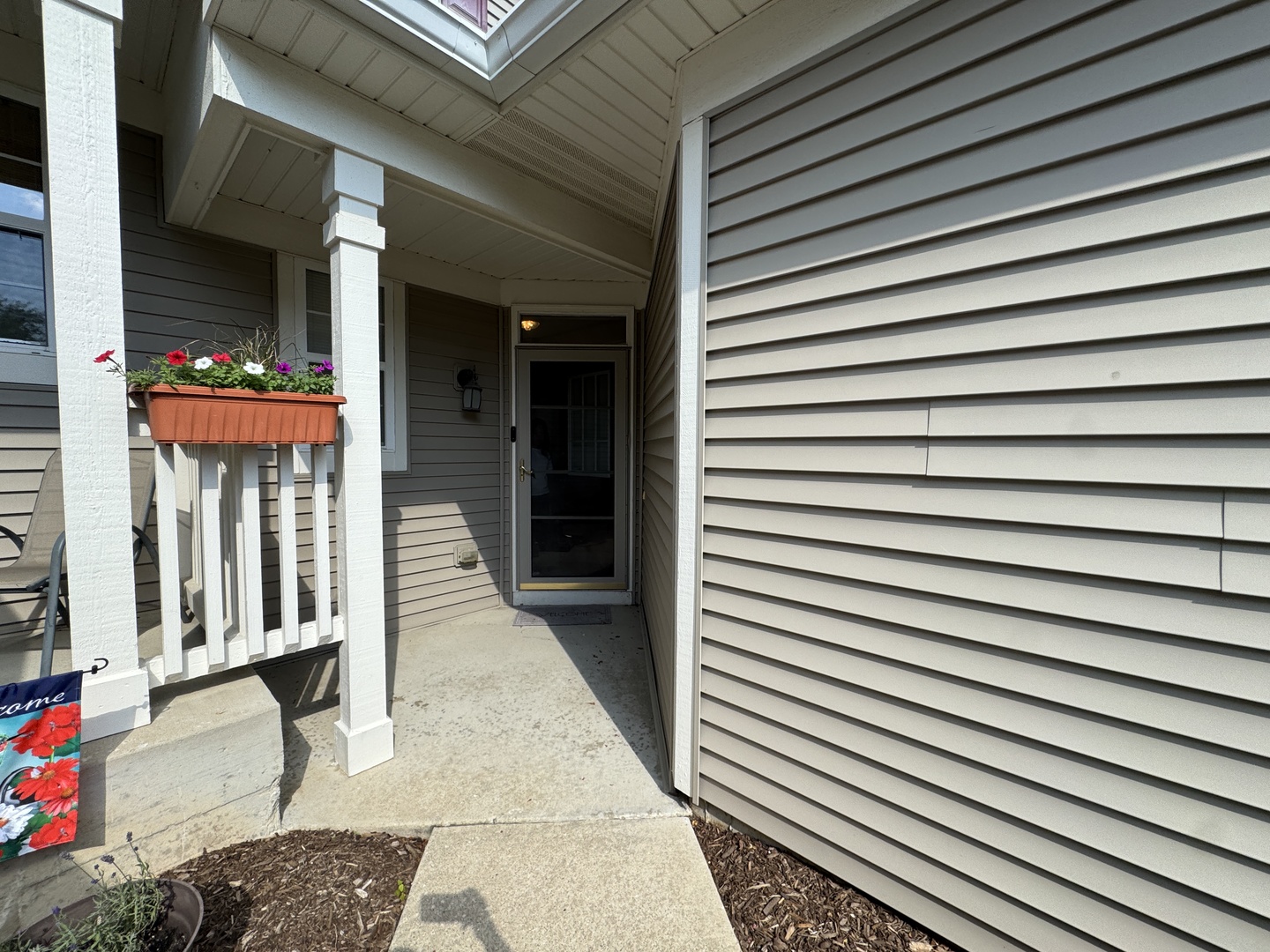 2956 Rutland Circle Naperville, IL 60564 - Photo 2 of 15