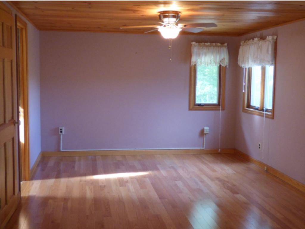 173 Shore Road York, ME 03902 - Photo 14 of 26 Gallery Image 14