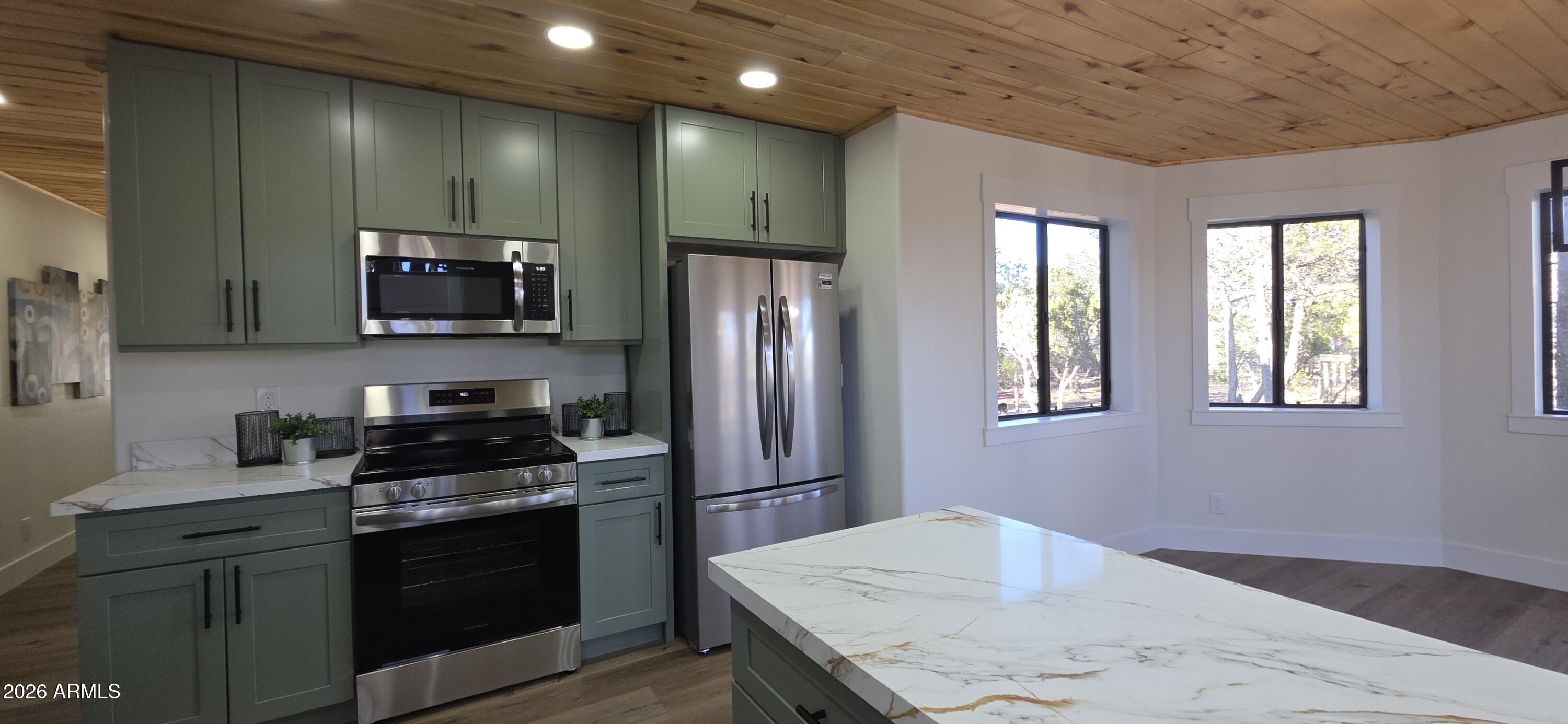 2870 Cedar Ridge Drive Overgaard, AZ 85933 - Photo 28 of 55 20260629_173432