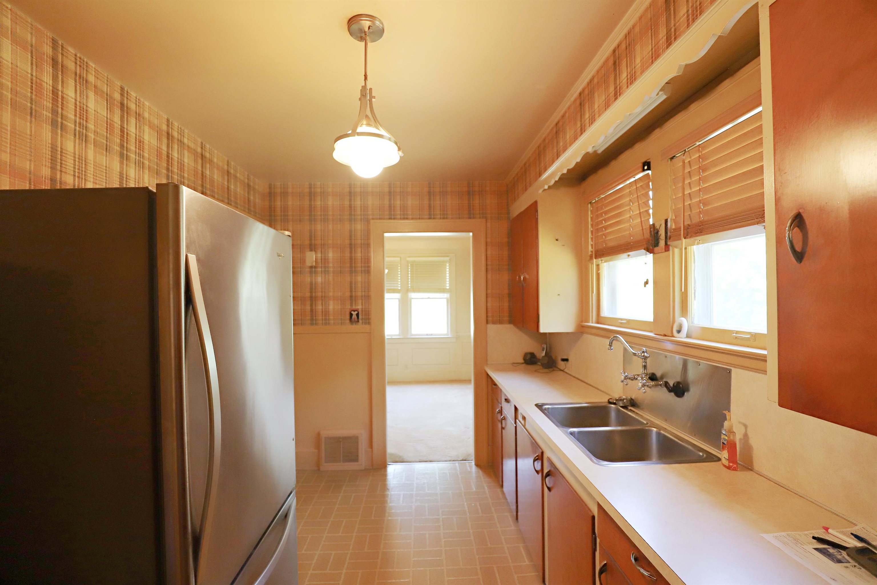 502 Dougherty Place Flint, MI 48504 - Photo 9 of 27