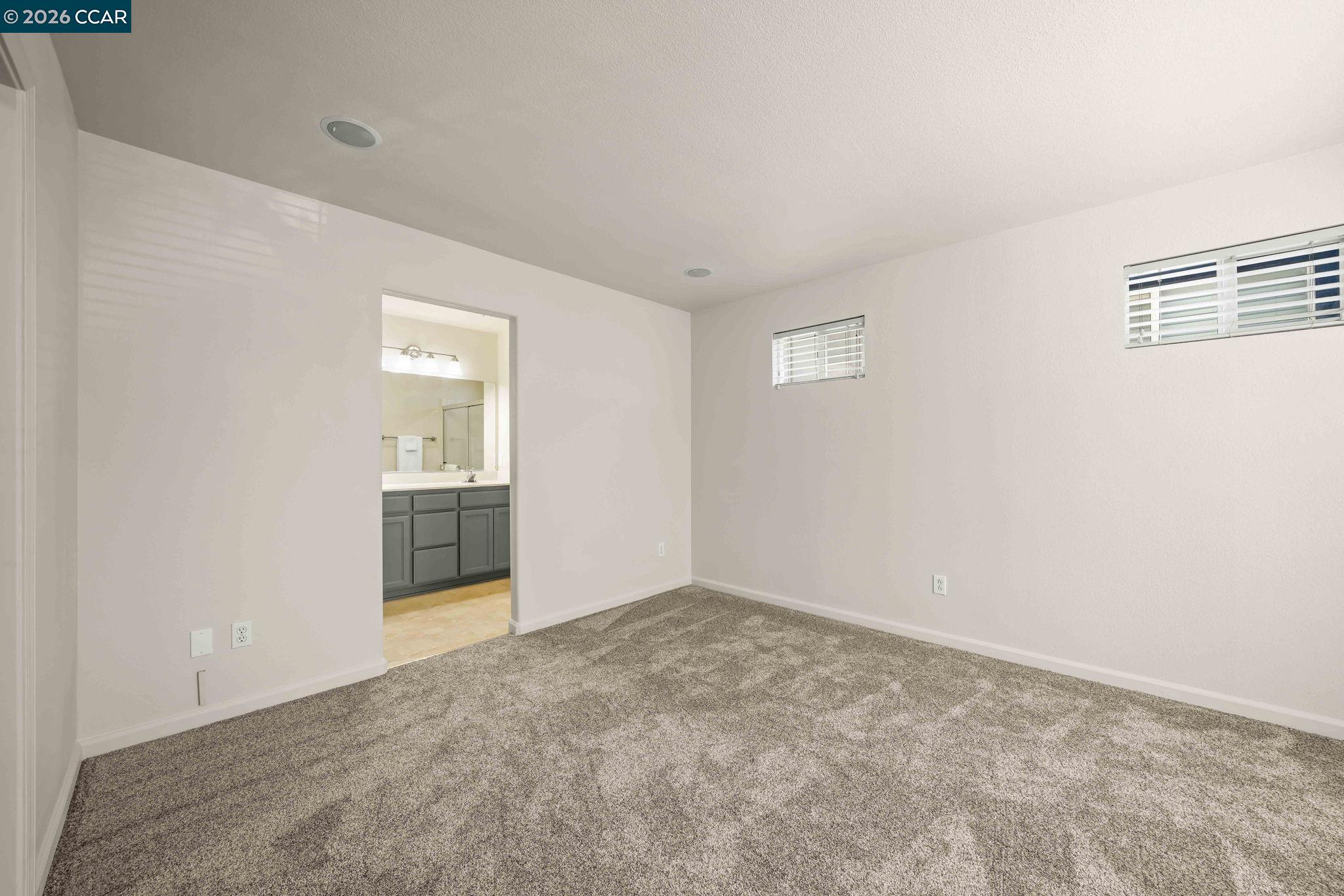 152 Gibson Avenue Bay Point, CA 94565 - Photo 25 of 33