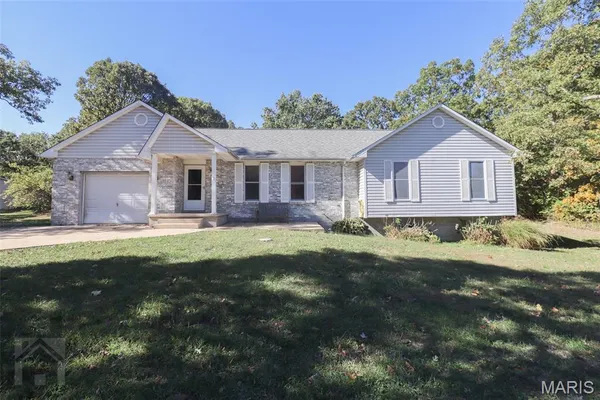 $249,900 | 105 Oakdale Circle, Cuba, MO 65453
