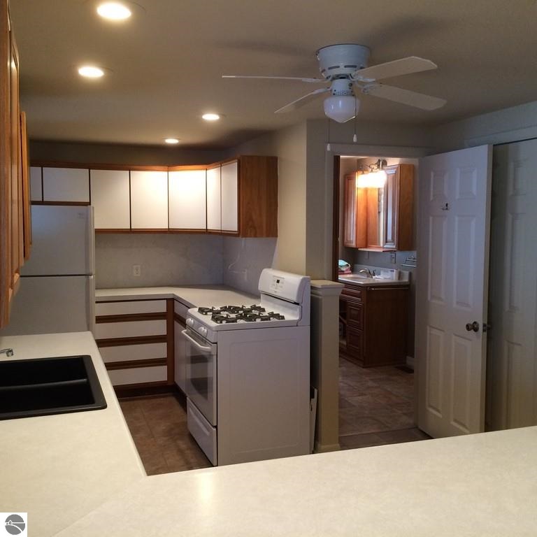 309 Mill Road Blanchard, MI 49310 - Photo 10 of 50 1795255-9.JPG