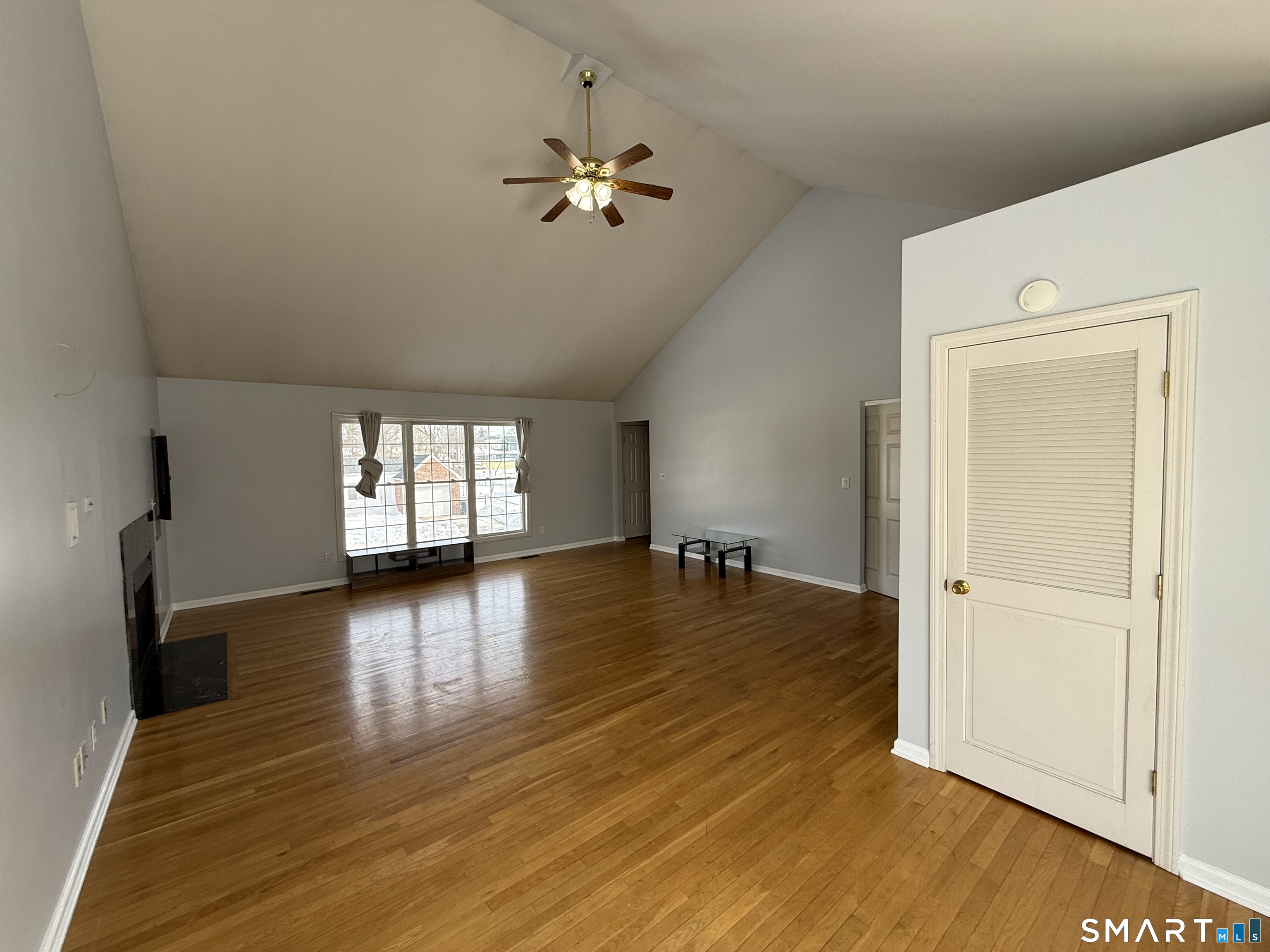 156 3rd Avenue West Haven, CT 06516 - Photo 11 of 17