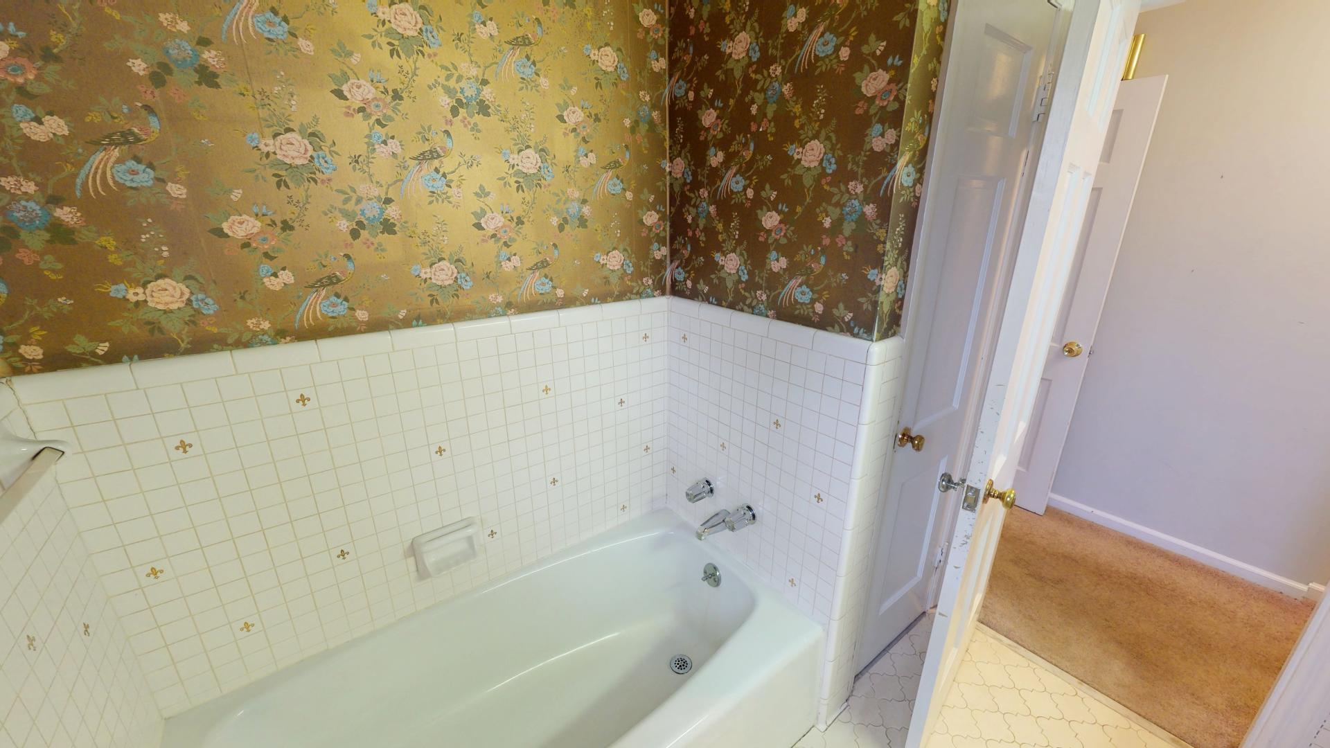 2106 Georgetown Road Northwest Cleveland, TN 37311 - Photo 12 of 33 Georgetown-Guest-Bath-1 1