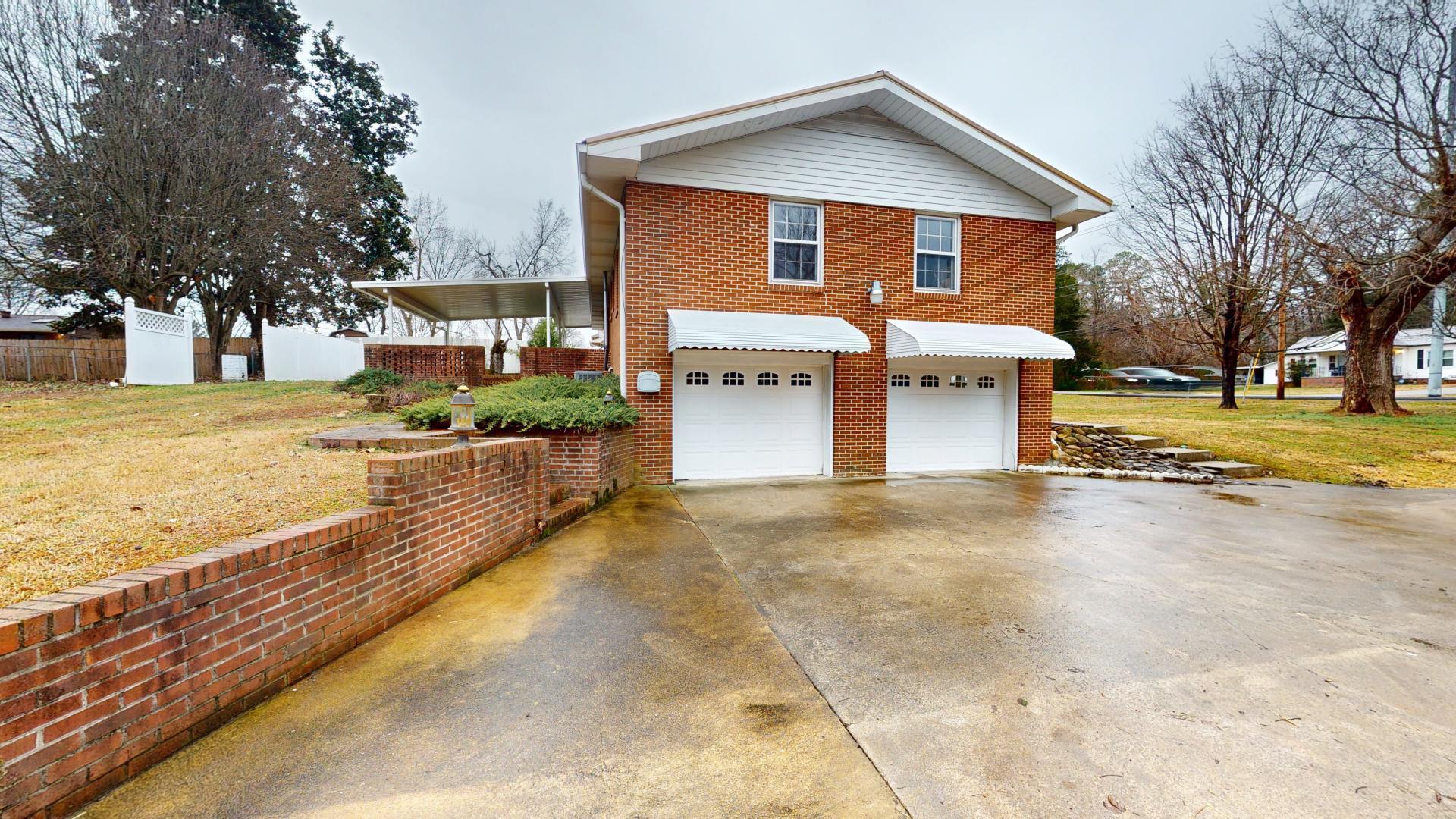 2106 Georgetown Road Northwest Cleveland, TN 37311 - Photo 33 of 33 Georgetown-Garage-View
