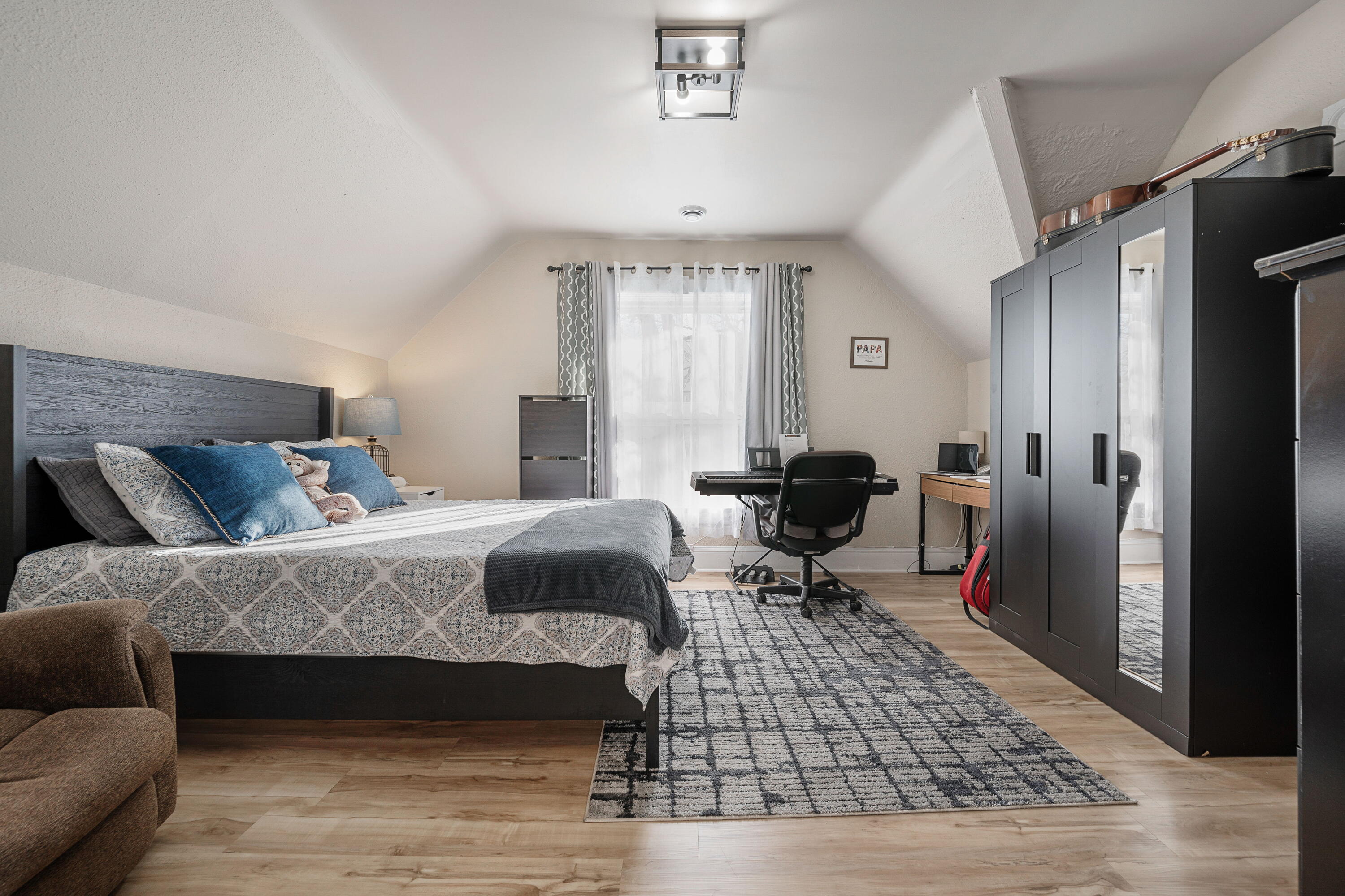 1023 South 25th Street Milwaukee, WI 53204 - Photo 12 of 22 Upper-level third bedroom