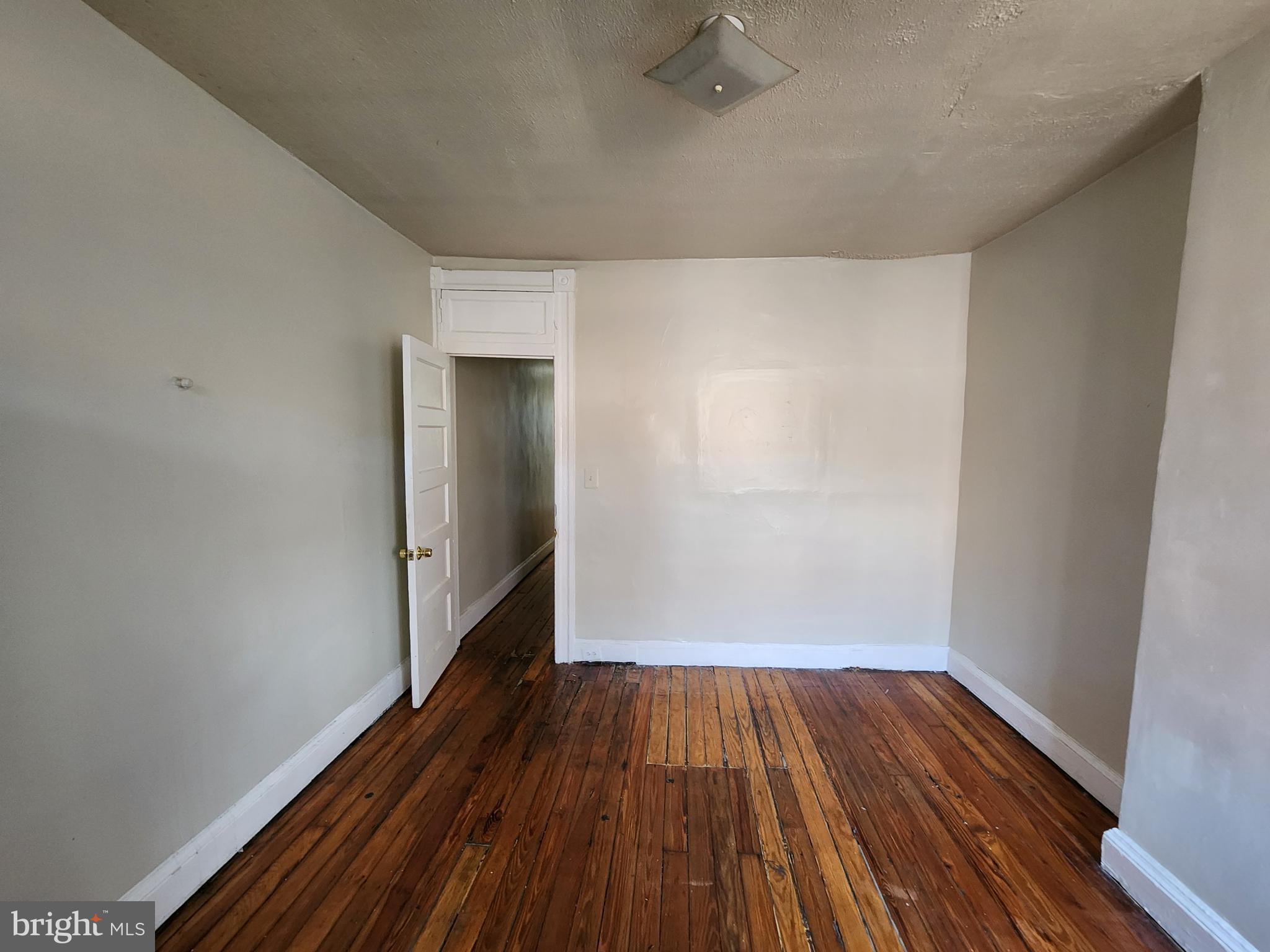 2742 Edmondson Avenue Baltimore, MD 21223 - Photo 16 of 22