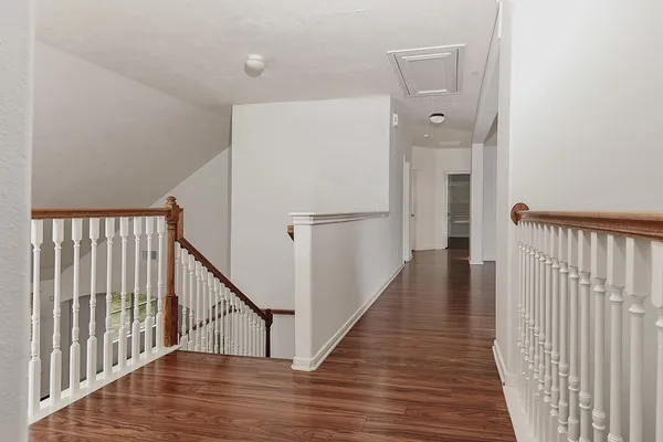 $575,000 | 46 South April Mist Circle, Conroe, TX 77385