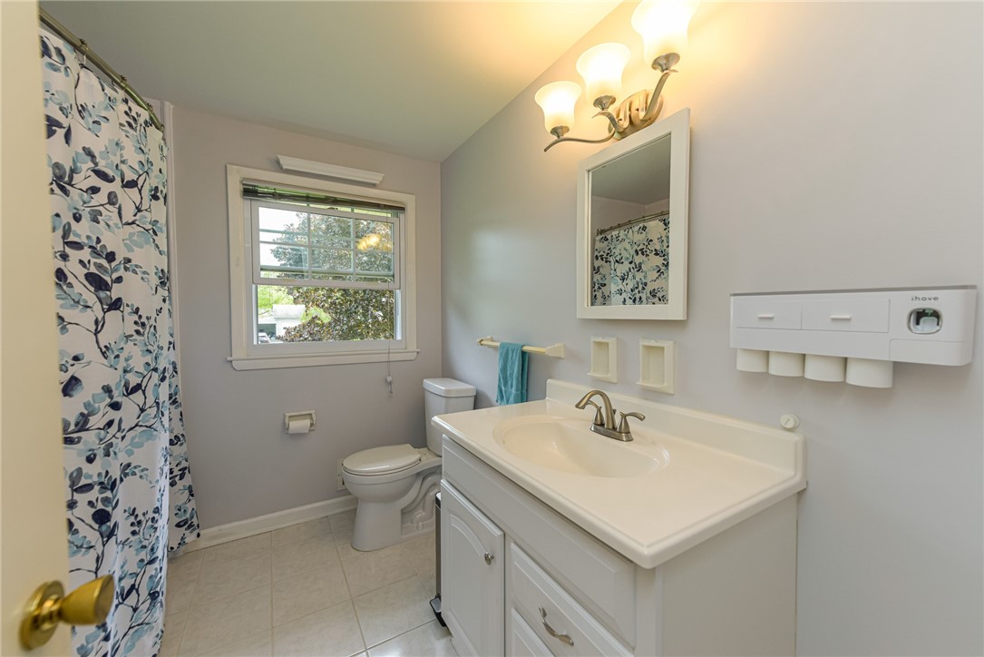 95 Ridgelea Court Greece, NY 14615 - Photo 30 of 35