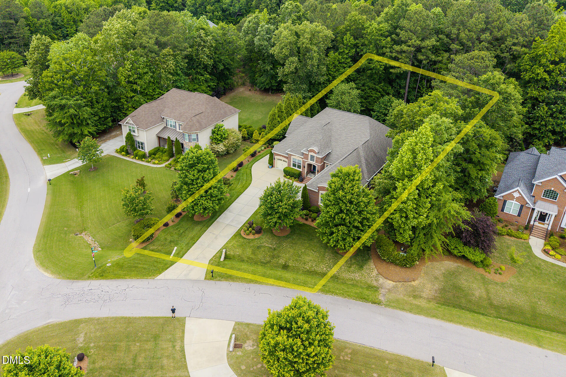 2812 Swift Willow Circle Raleigh, NC 27606 - Photo 45 of 49 Drone 4