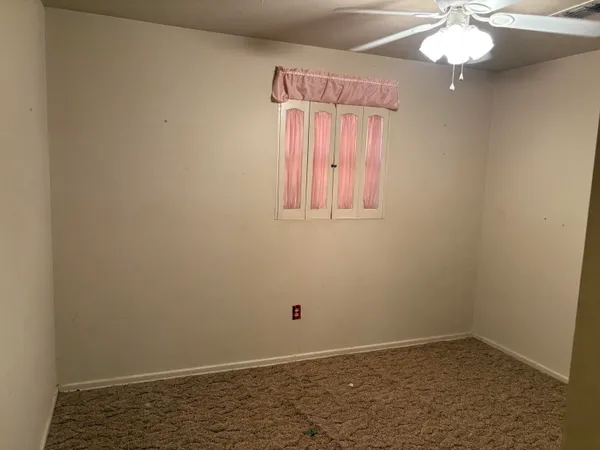 $135,000 | 906 South Cedar Street, Brownfield, TX 79316