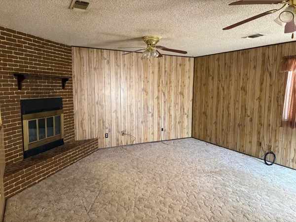 $135,000 | 906 South Cedar Street, Brownfield, TX 79316