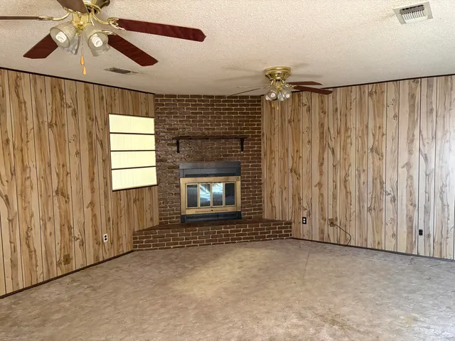 $145,000 | 906 South Cedar Street, Brownfield, TX 79316