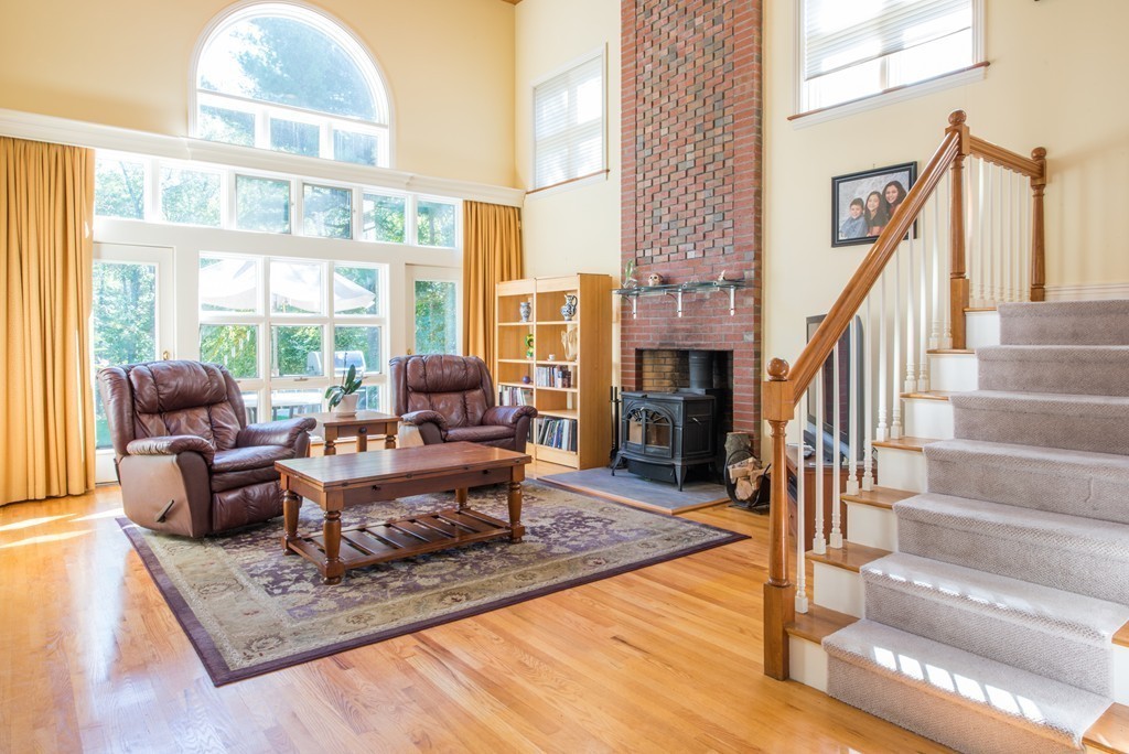 14 Lantern Road Framingham, MA 01702 - Photo 11 of 30