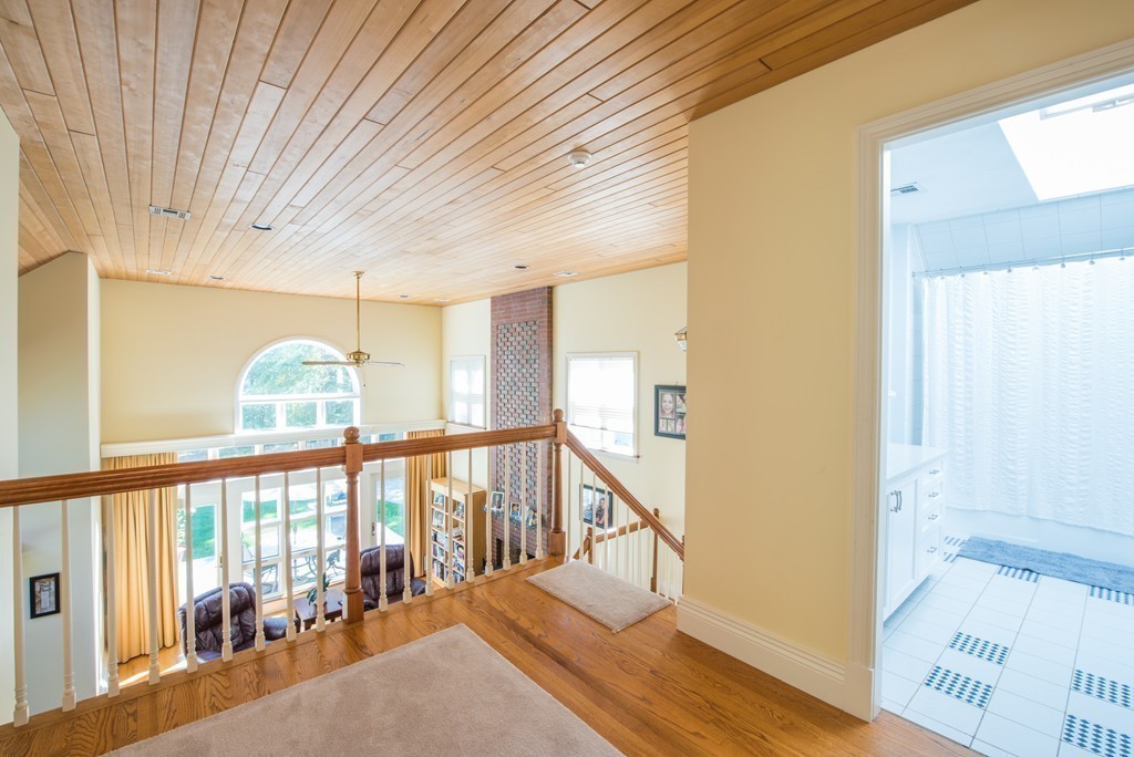 14 Lantern Road Framingham, MA 01702 - Photo 13 of 30