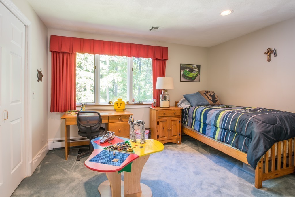 14 Lantern Road Framingham, MA 01702 - Photo 21 of 30