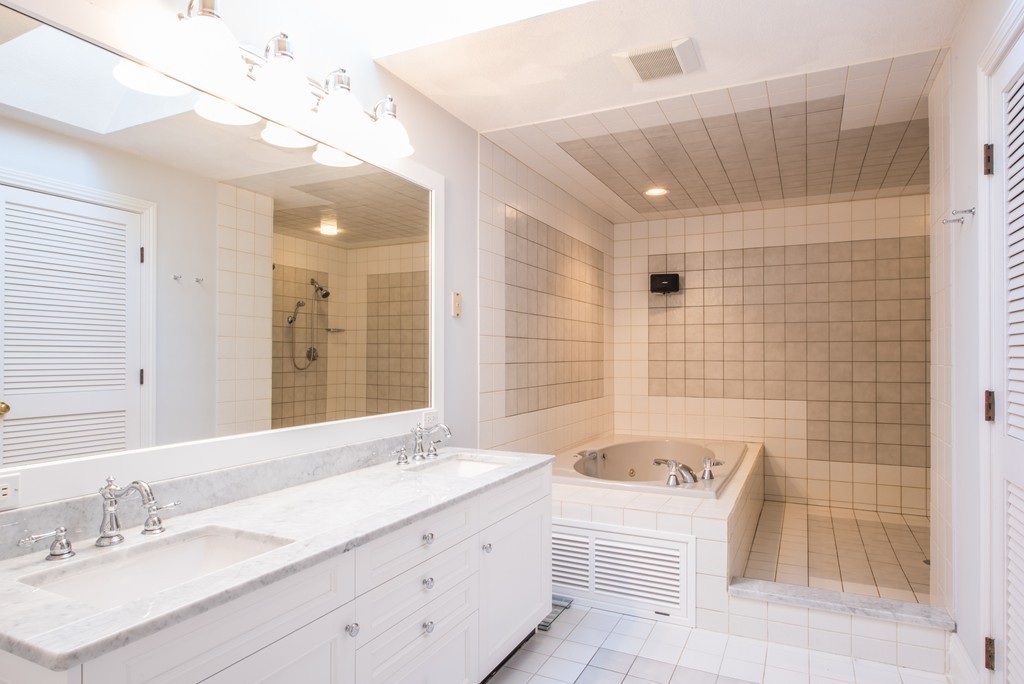 14 Lantern Road Framingham, MA 01702 - Photo 25 of 30