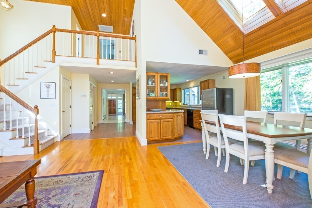 14 Lantern Road Framingham, MA 01702 - Photo 7 of 30