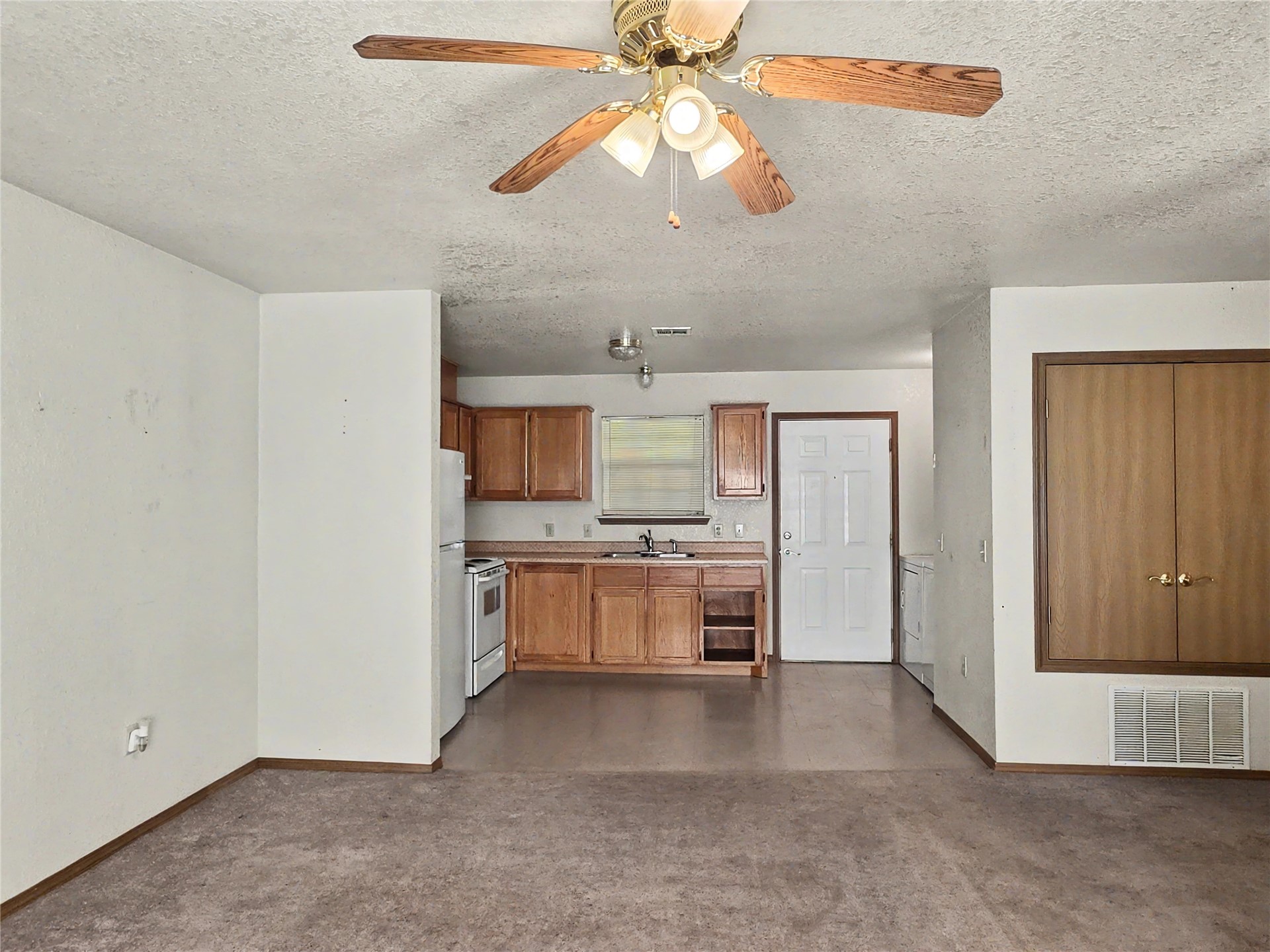 32616 South Blue Top Road Cookson, OK 74427 - Photo 4 of 31 Gallery Image 4