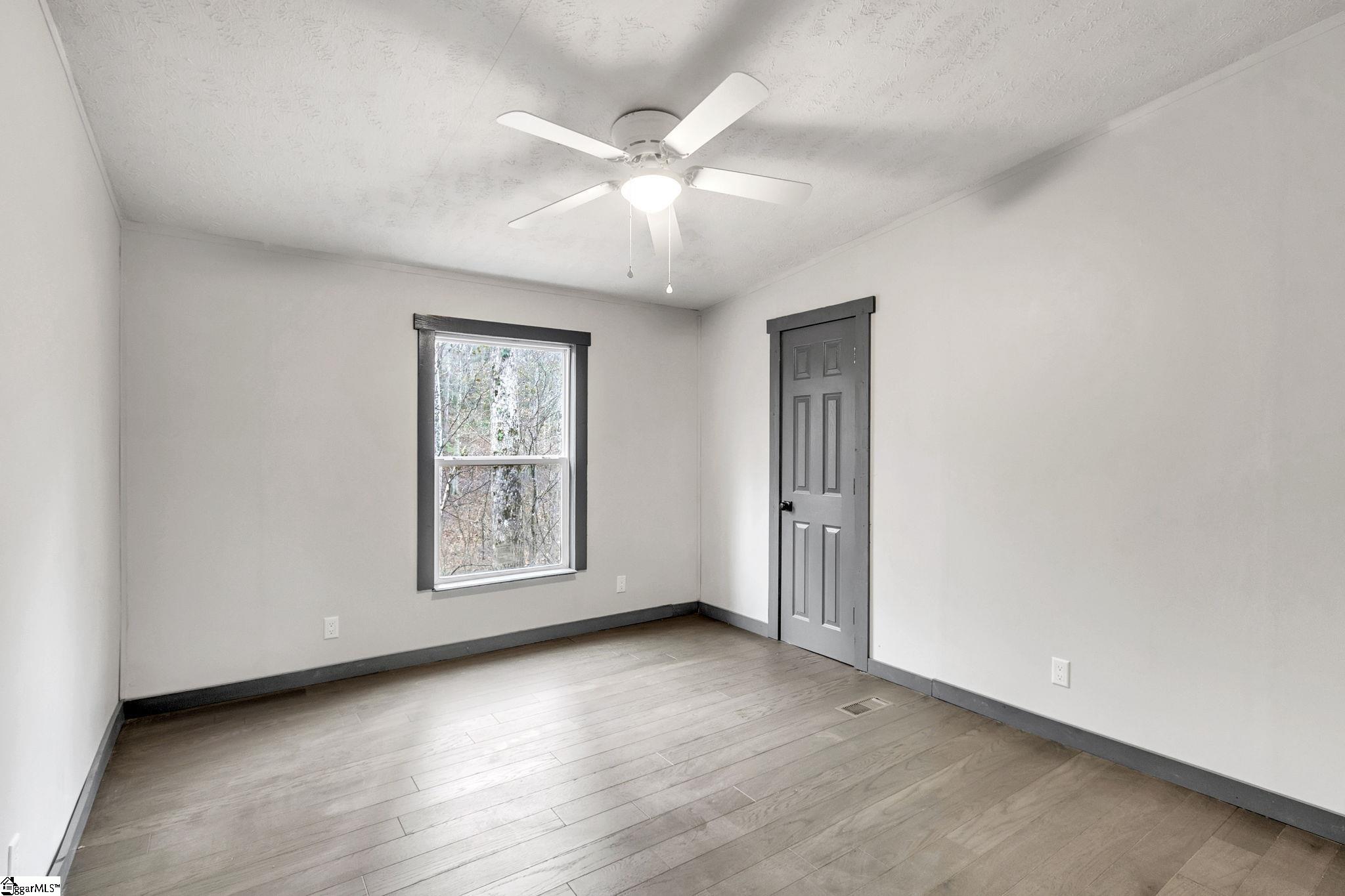 320 Sherwood Road Marietta, SC 29661 - Photo 21 of 27 Gallery Image 21