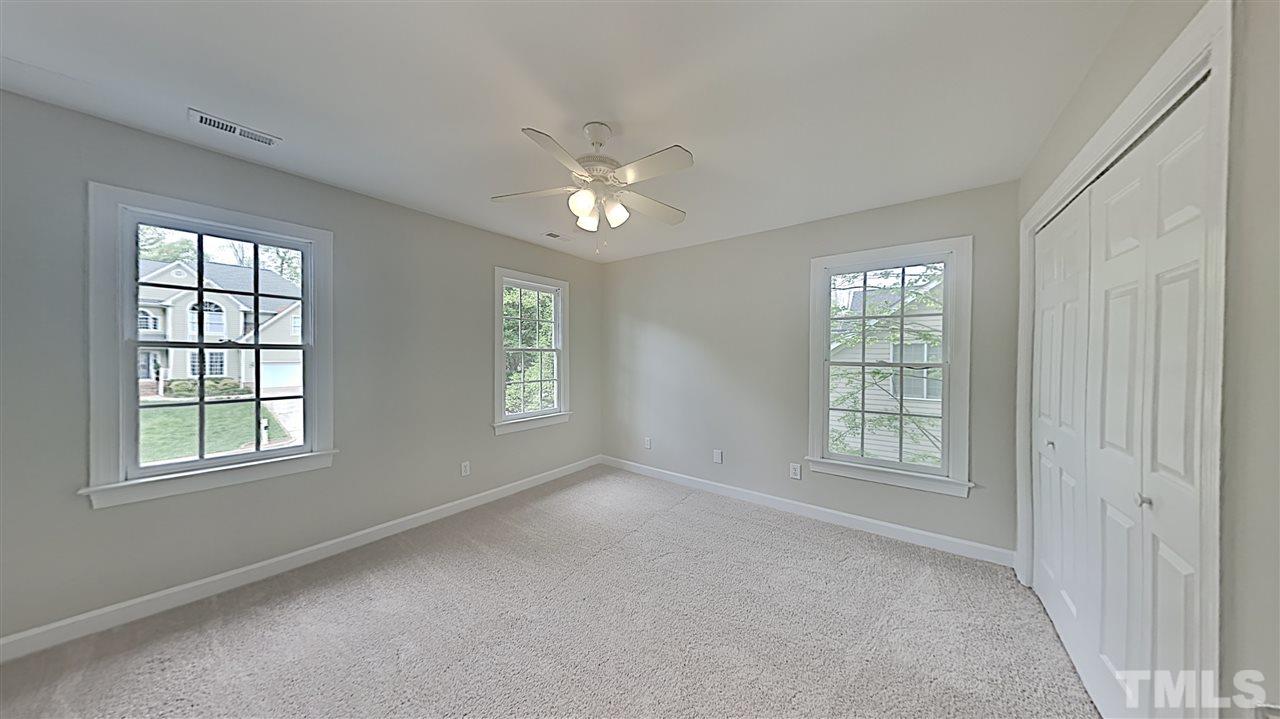 8708 Bluff Pointe Court Raleigh, NC 27615 - Photo 12 of 16 Gallery Image 12