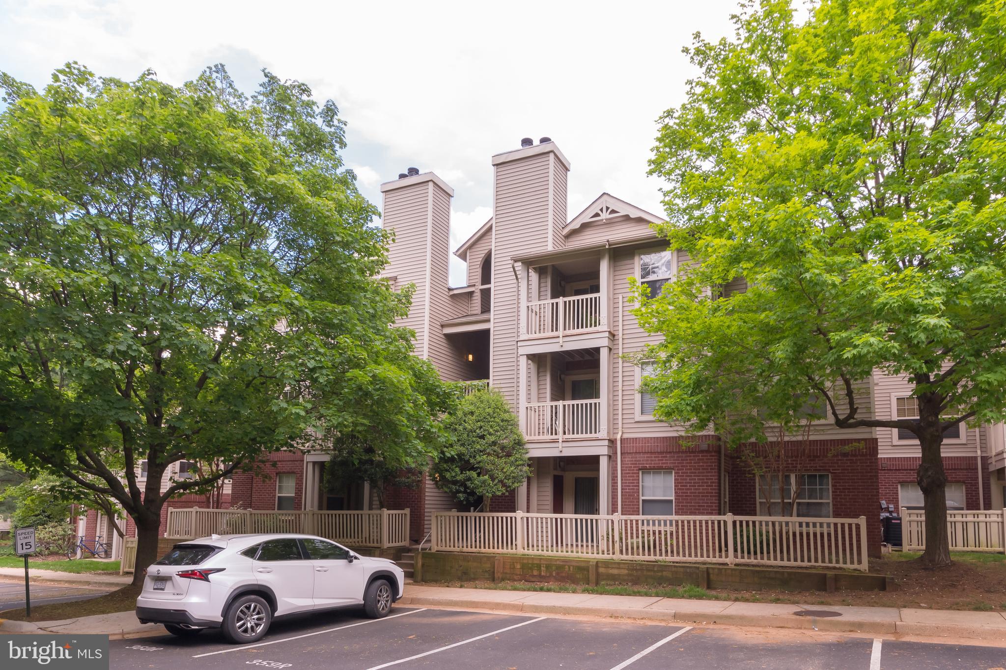 1725 Ascot Way, Unit K Reston, VA 20190 - Photo 16 of 21 Gallery Image 16