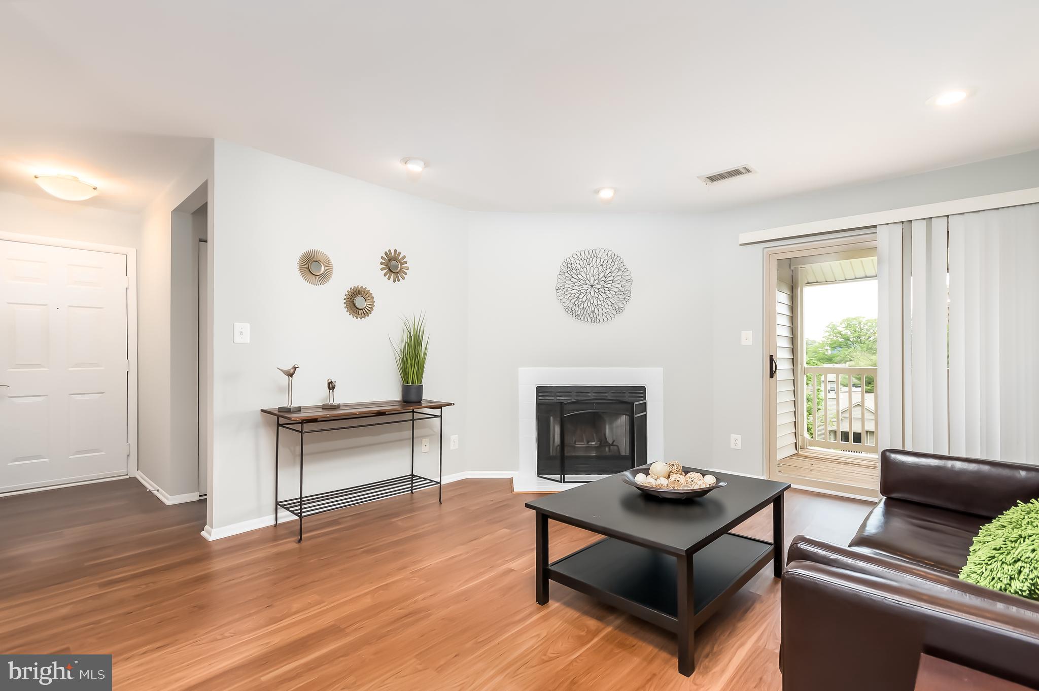1725 Ascot Way, Unit K Reston, VA 20190 - Photo 3 of 21 Gallery Image 3