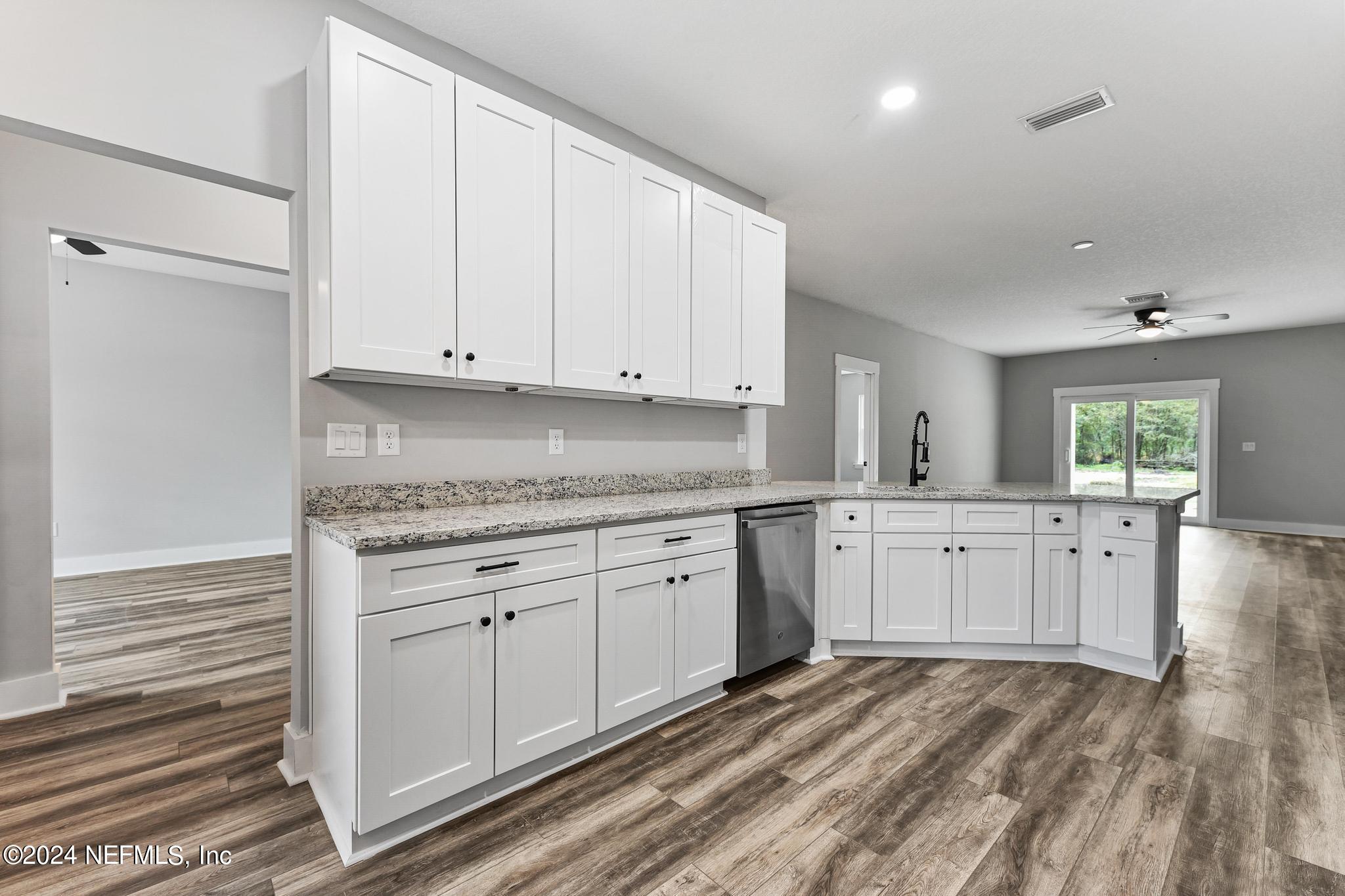1370 Howard Road Jacksonville, FL 32218 - Photo 11 of 26 KG012624-11