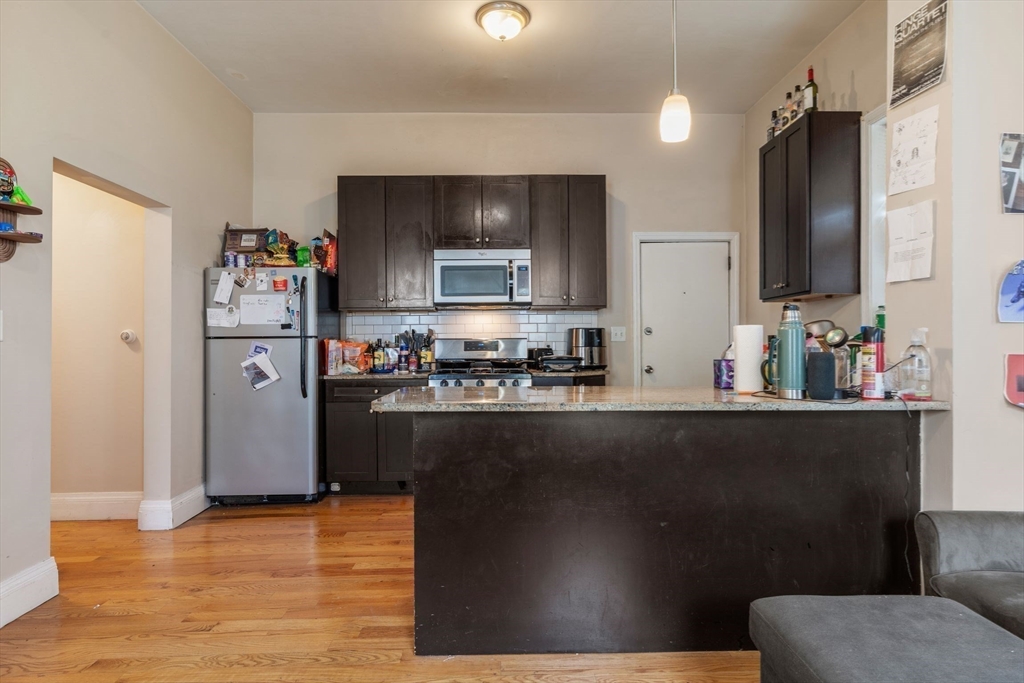 50-52 Shepard Street, Unit 2 Boston, MA 02135 - Photo 4 of 16