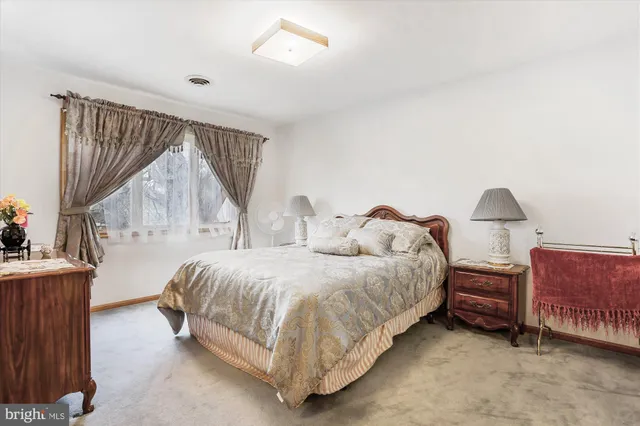 $999,000 | 1600 Gold Mine Road, Brookeville, MD 20833