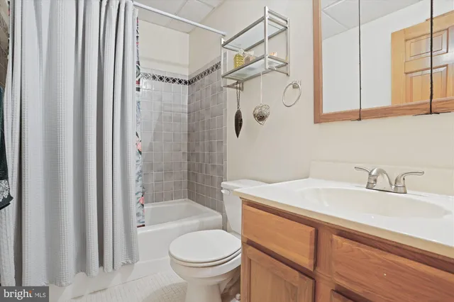 $999,000 | 1600 Gold Mine Road, Brookeville, MD 20833