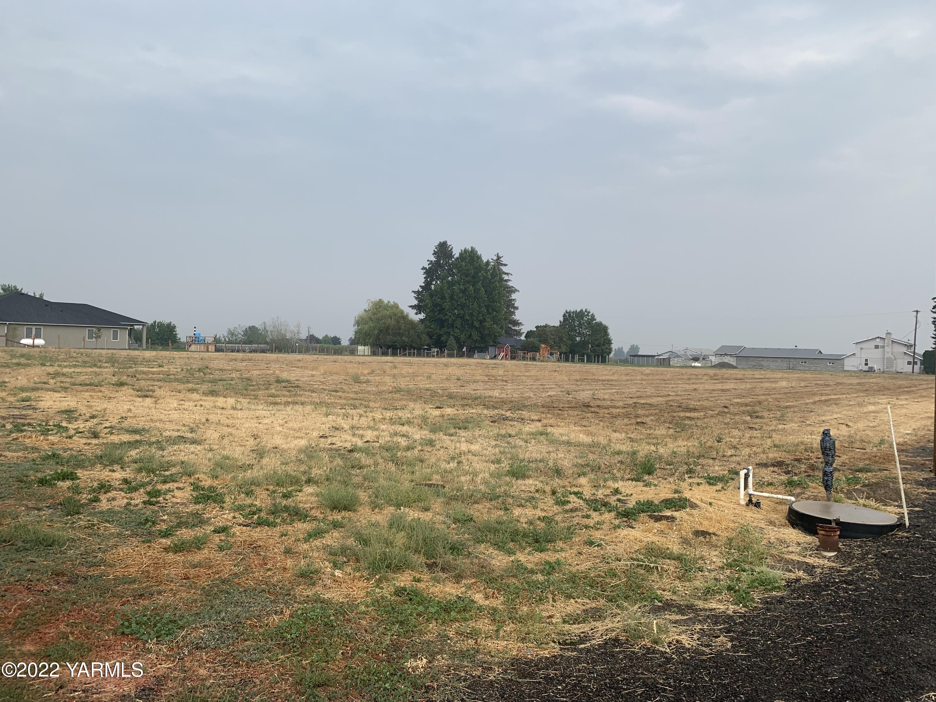11105 Occidental Road Yakima, WA 98903 - Photo 12 of 30 a view of an ocean