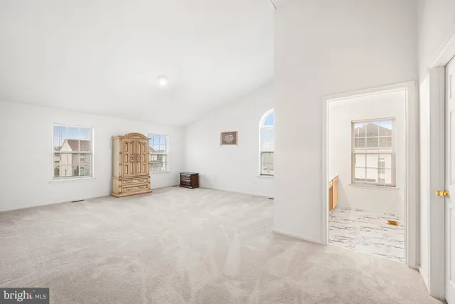 $749,900 | 6 Monarch Drive, Burlington, NJ 08016