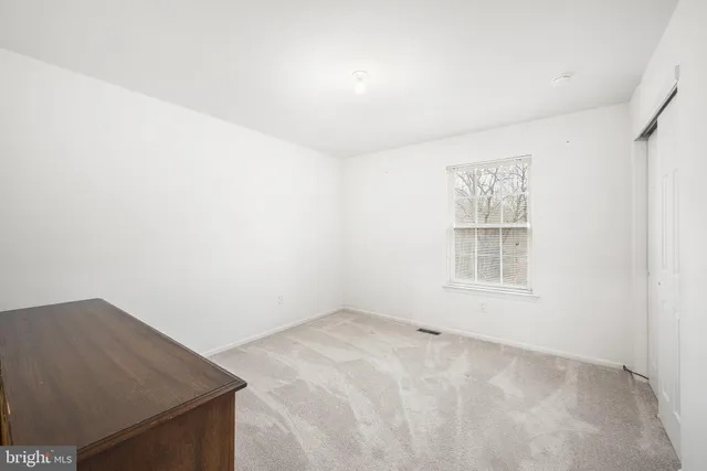 $749,900 | 6 Monarch Drive, Burlington, NJ 08016