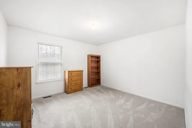 $749,900 | 6 Monarch Drive, Burlington, NJ 08016